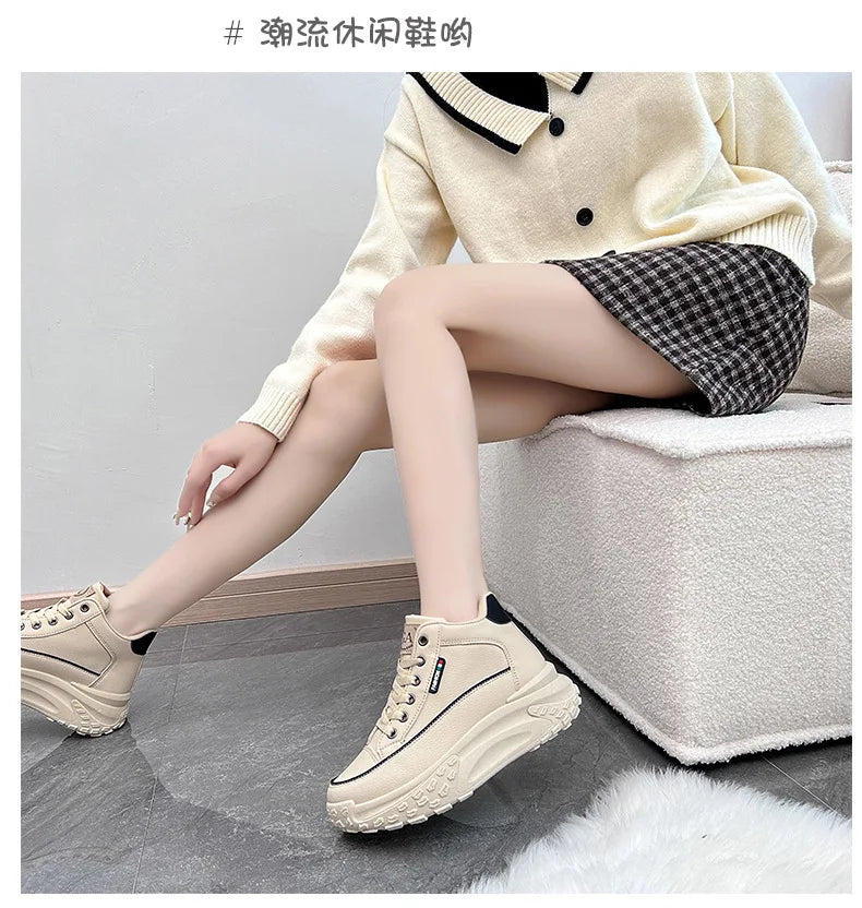 Street Shoot Sneakers INS Thick Sole Shoes 2023 Autumn New Student Running Shoe Increase Casual women shoes